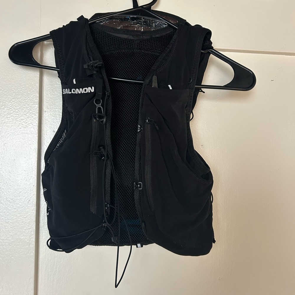Salomon Black Running Vest Adv Skin 12